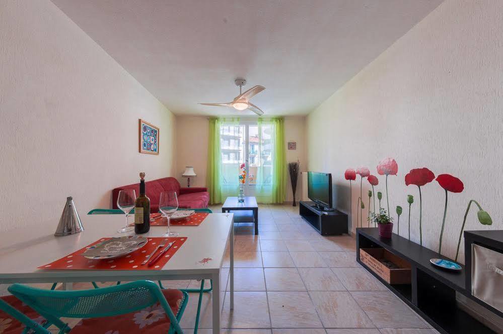 Blue Lagon Five Stars Holiday House 尼斯 外观 照片