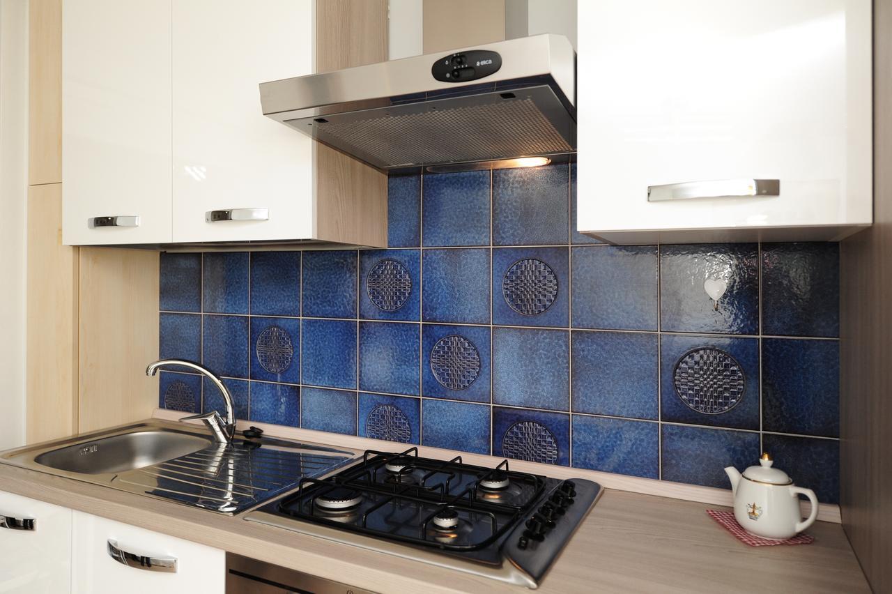 Blue Lagon Five Stars Holiday House 尼斯 外观 照片