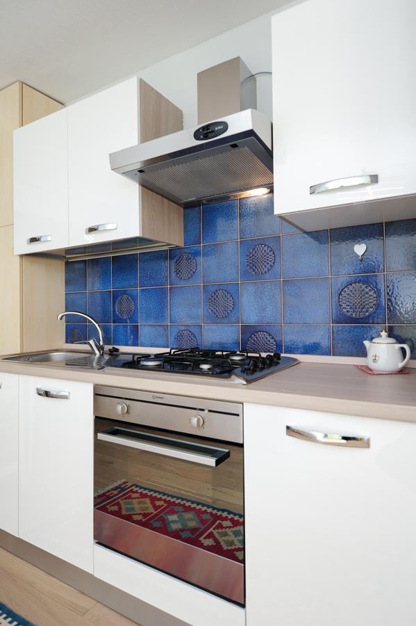 Blue Lagon Five Stars Holiday House 尼斯 外观 照片